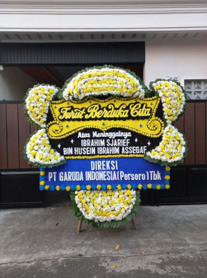 Papan Bunga Duka di Pamukan Barat